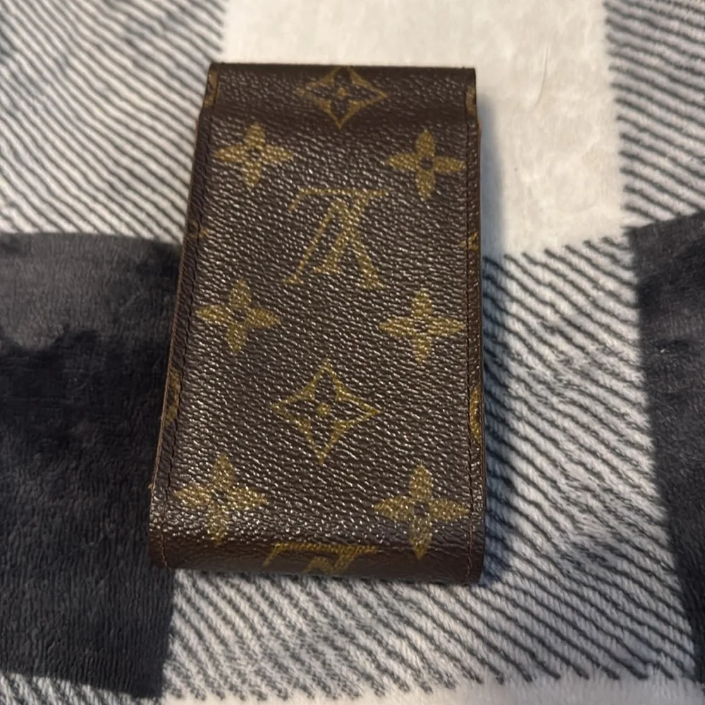 Authentic Louis Vuitton monogram cigarette case - Picture 2 of 8